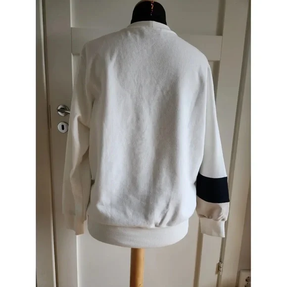 Authentic CHANEL CC Logo Crew Neck Sweatshirt Jumper Pullover Top ⭐️AUTHENTIC 38